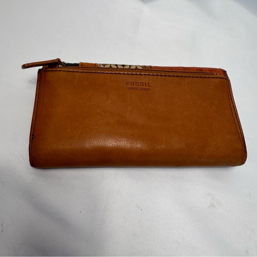 Fossil Genuine Leather Wallet Multicolor Trifold Riley Patchwork Clutch - Picture 2 of 9